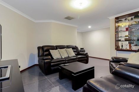 Property photo of 37 Markham Way Swan View WA 6056