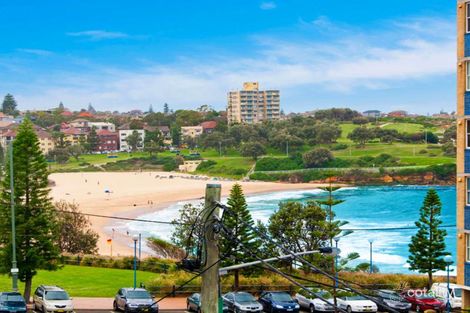 Property photo of 2/4-6 Kurrawa Avenue Coogee NSW 2034