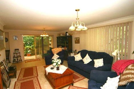 Property photo of 2/8 Autumn Leaf Grove Cherrybrook NSW 2126