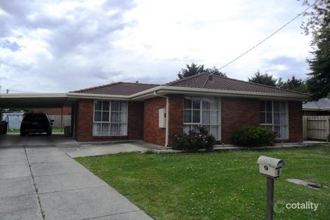 Property photo of 9 Canungra Close Hampton Park VIC 3976