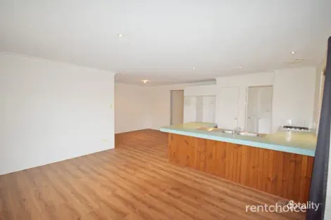 Property photo of 6 Melbourne Close Port Kennedy WA 6172
