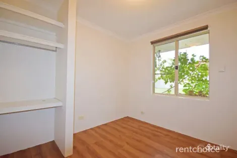 Property photo of 6 Melbourne Close Port Kennedy WA 6172