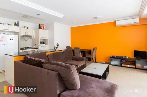 Property photo of 207/392 Hamilton Road Chermside QLD 4032