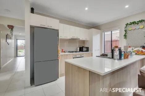 Property photo of 30 Gardener Drive Point Cook VIC 3030