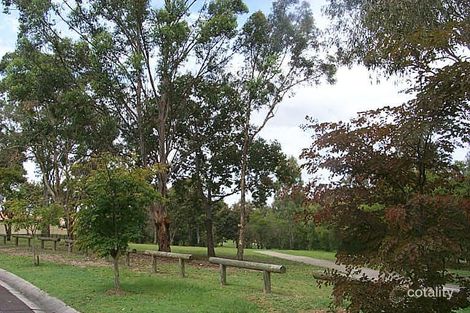 29 Cadogan St, Carindale, QLD 4152