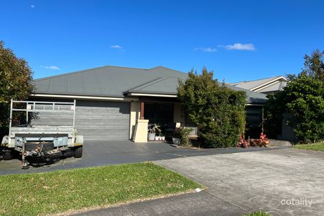 Property photo of 8 Kurraka Drive Fletcher NSW 2287