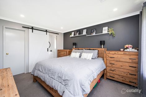 Property photo of 4 Hovea Place Coodanup WA 6210