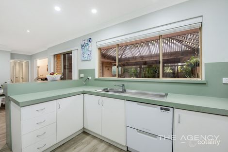 Property photo of 9 Hemsley Place Bluff Point WA 6530