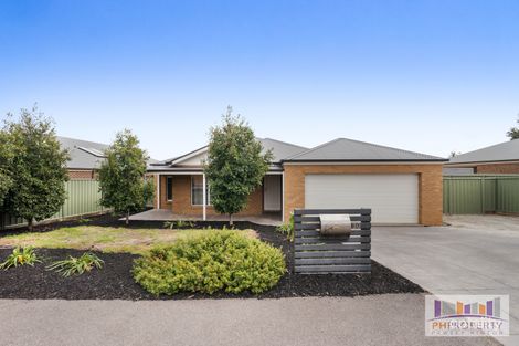30 Highland Way, Maiden Gully, VIC 3551