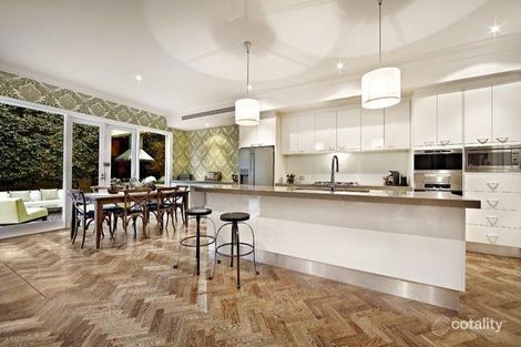 Property photo of 15 Struan Street Toorak VIC 3142