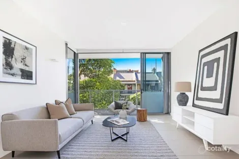 14/68 Sir John Young Cres, Woolloomooloo, NSW 2011