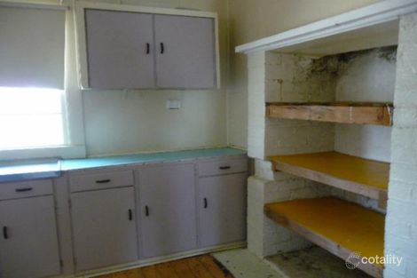 Property photo of 18 Fleet Street Holbrook NSW 2644