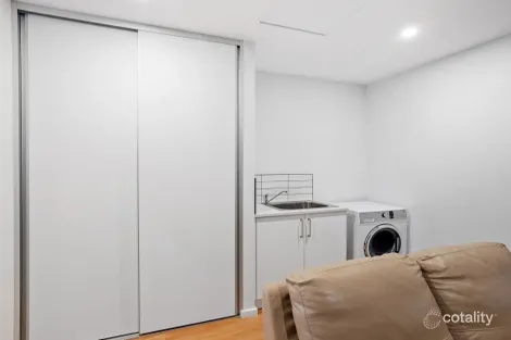 Property photo of 1/8 Beachrock View East Devonport TAS 7310