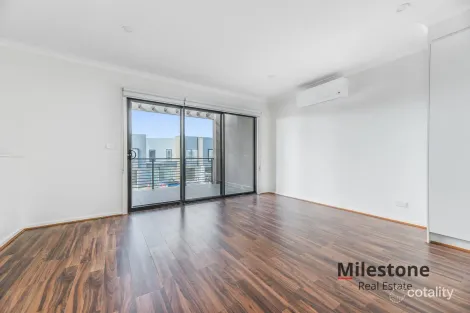 Property photo of 6 Lumeah Drive Cranbourne West VIC 3977