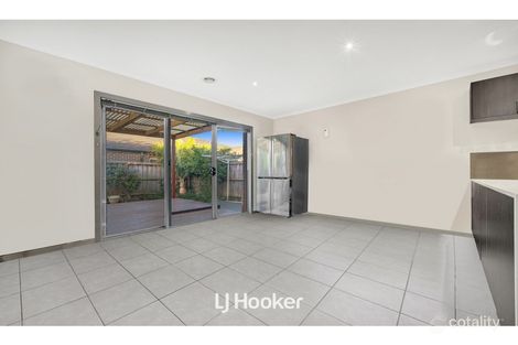 Property photo of 14 Dedina Walk Dandenong VIC 3175