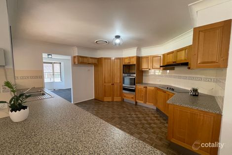 Property photo of 51 Kilkenny Circuit Ashtonfield NSW 2323