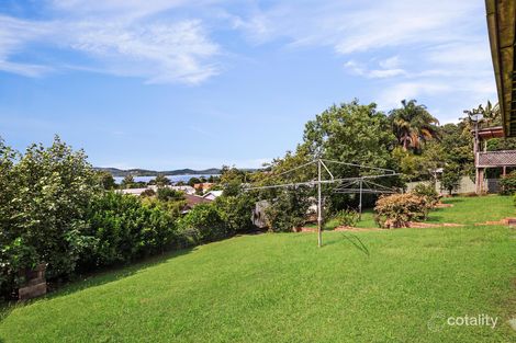 Property photo of 18 Hughes Street Point Clare NSW 2250
