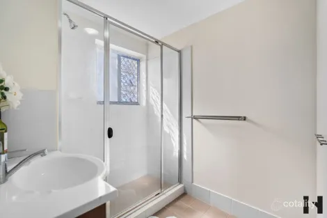 Property photo of 1/31 Wickham Street Newmarket QLD 4051