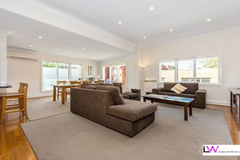 2/7 Clyde St, St Kilda, VIC 3182