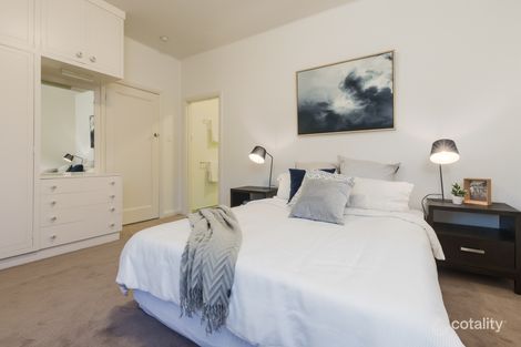 Property photo of 1/51 Bruce Street Toorak VIC 3142