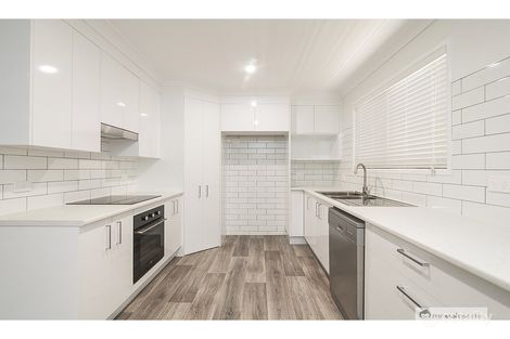 Property photo of 2 Doyle Street Park Avenue QLD 4701