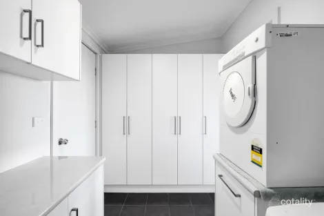 Property photo of 192 Scamander Avenue Scamander TAS 7215