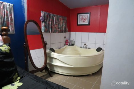 Property photo of 49 Flemington Road Bowen QLD 4805