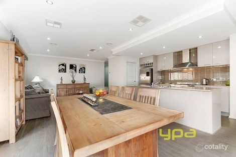 Property photo of 22 Kayden Court Werribee VIC 3030