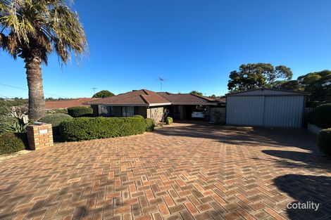 Property photo of 11 Busycon Place Heathridge WA 6027