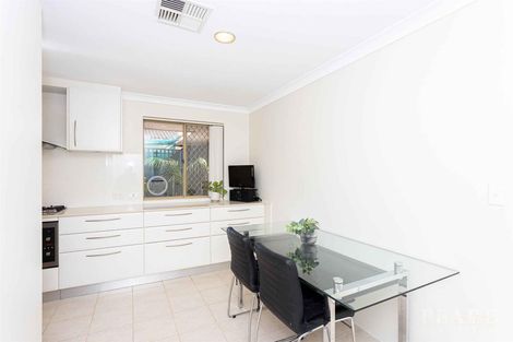 Property photo of 8A Fairfield Grove Heathridge WA 6027