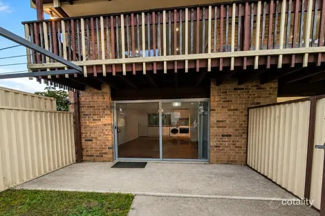 13 Devenish St, Greenfield Park, NSW 2176