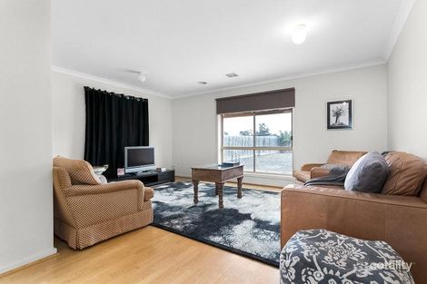 Property photo of 7 Bush Mews Gowanbrae VIC 3043