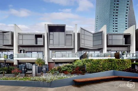 Property photo of 128 Newquay Promenade Docklands VIC 3008