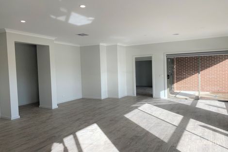 Property photo of 2 Botany Avenue Wollert VIC 3750