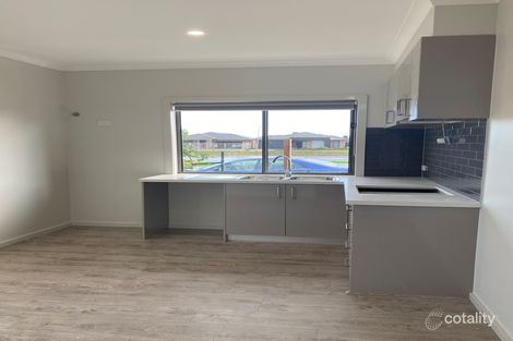 Property photo of 2 Botany Avenue Wollert VIC 3750