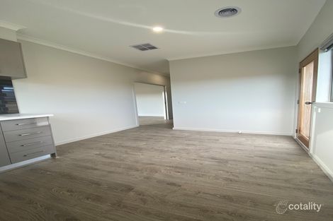 Property photo of 2 Botany Avenue Wollert VIC 3750