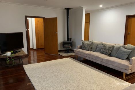 Property photo of 21 Carinya Gardens Katanning WA 6317
