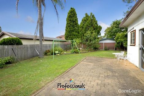 Property photo of 32 Alamein Road Revesby Heights NSW 2212