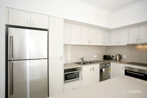 Property photo of 10/24 Rawlins Street Kangaroo Point QLD 4169