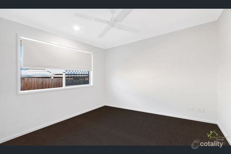 Property photo of 2/8 Dawson Place Brassall QLD 4305