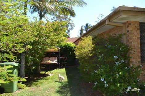 8/11 Hoya Ct, Labrador, QLD 4215