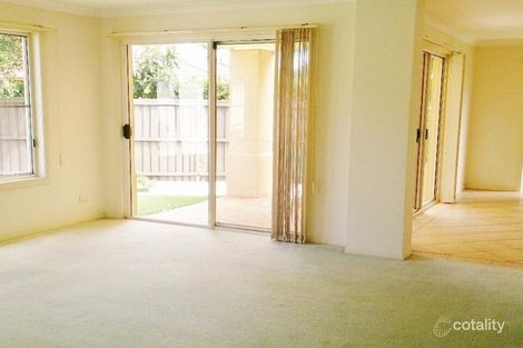 Property photo of 4 Maria Place Ashmore QLD 4214