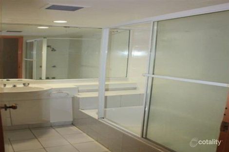 Property photo of 31/27 Peninsular Drive Surfers Paradise QLD 4217