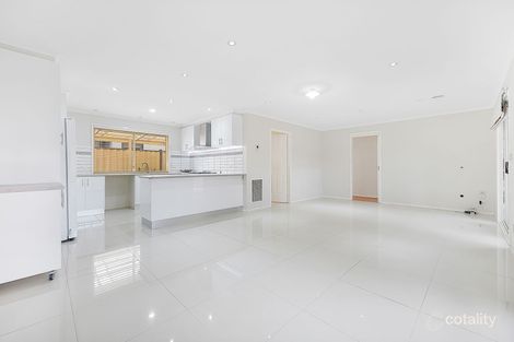 Property photo of 4 Coriyule Court Cranbourne North VIC 3977