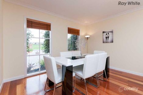 Property photo of 3 Stadan Place Hillside VIC 3037