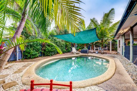 22 Enid St, Flying Fish Point, QLD 4860