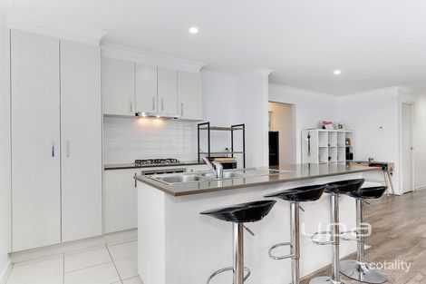 Property photo of 17 Arlington Park Parade Mickleham VIC 3064