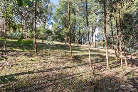 Property photo of 35 Paratoo Road Stirling SA 5152