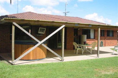 Property photo of 142 Sunbird Chase Parrearra QLD 4575
