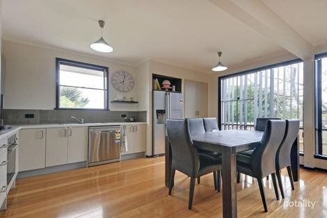 17 Townsend St, Churchill, VIC 3842